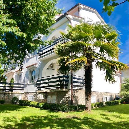 Apartments Bella Vita 2 Malinska Exterior foto