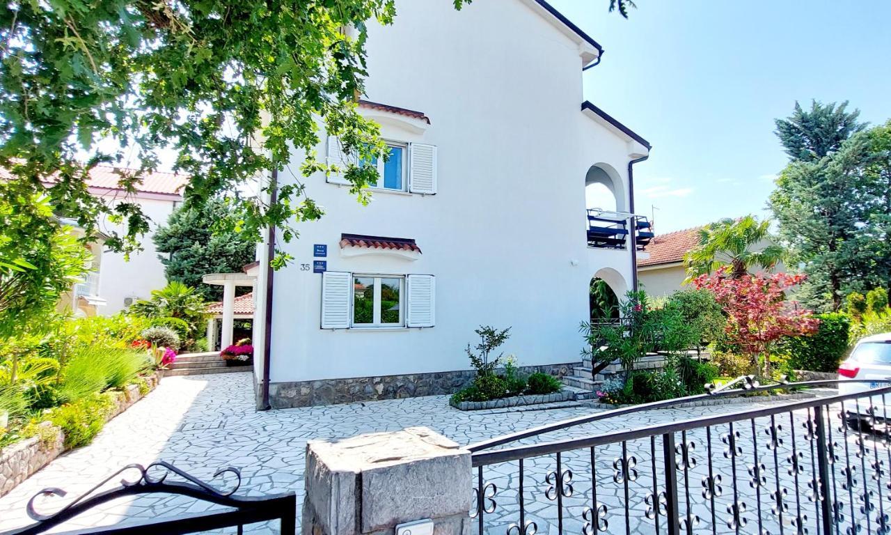 Apartments Bella Vita 2 Malinska Exterior foto